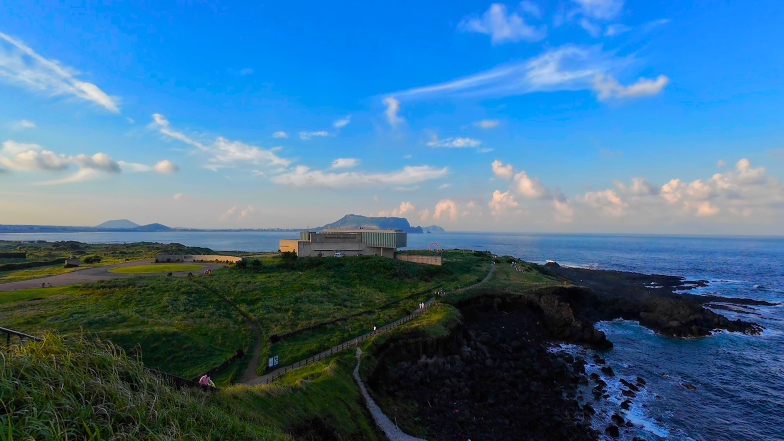 ソプチコジってどんな観光地？韓国チェジュ島（済州島）で海岸沿いをお散歩！ こりの日常